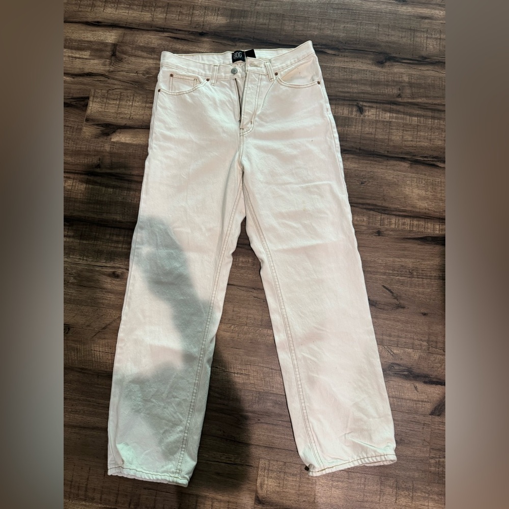 BDG women’s cowboy jeans - size 29!